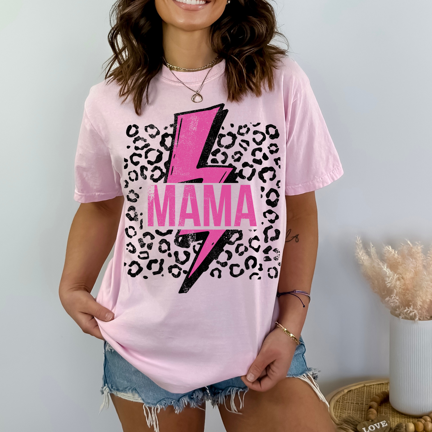 Mama Pink Bolt DTF
